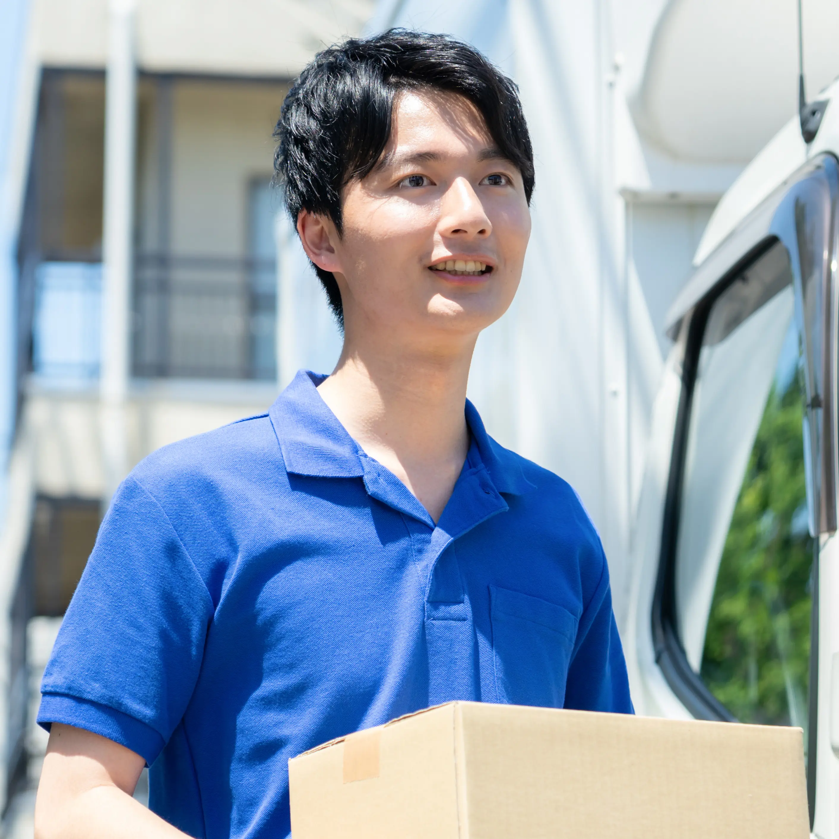 軽貨物ドライバー Tさん（20代）の写真
